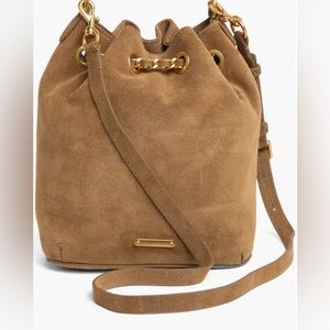 Rebecca Minkoff Carmel suede bucket bag with gold chain. 😍🔥Haute & on trend